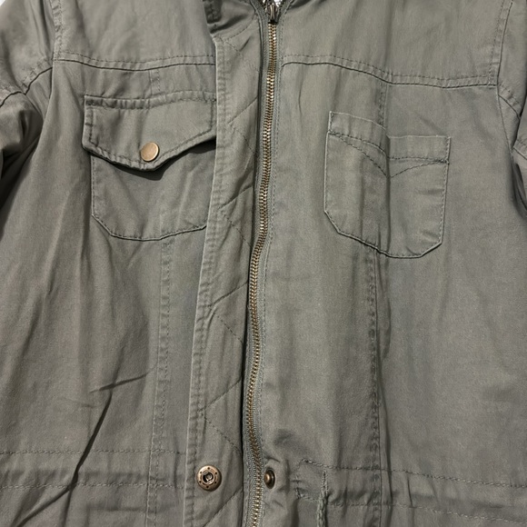 Utility Jacket - Picture 2 of 5